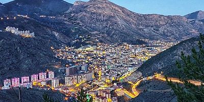 Gümüşhane’de Konut Fiyatları Dikkat Çekti: Komşu İllerle Zıt Görüntü