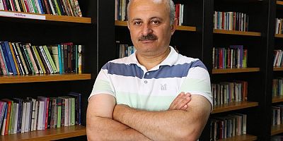 Gümüşhane'de mezun olduğu liseye kütüphane yaptırdı 