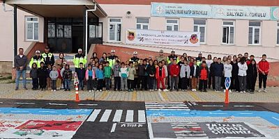 Gümüşhane’de miniklere uygulamalı trafik eğitimi