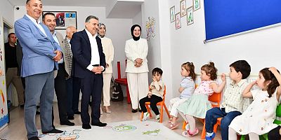 Gümüşhane’de Neşeli Kalpler Kreş ve Gündüz Bakımevi Törenle Açıldı