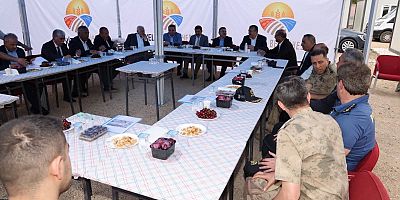 Gümüşhane'de Sahipsiz Hayvanlar İçin Koordinasyon Toplantısı Gerçekleştirildi