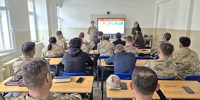 Gümüşhane’de ŞÖNİM, Emniyet ve Jandarma İş Birliğiyle Kadına Şiddetle Mücadele Eğitimi Düzenlendi