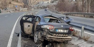 Gümüşhane’de trafik kazası: 1’i ağır 4 yaralı