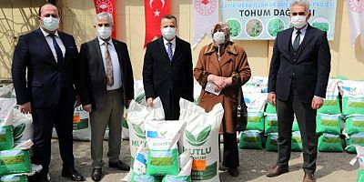 Gümüşhane'de üreticilere 90 ton yem bitkisi 