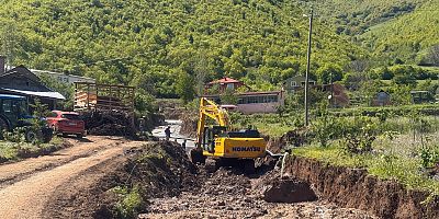 GÜMÜŞHANE'DE YANDÖZ DERESİ'NİN ISLAHI  İLK KAZMA VURULDU