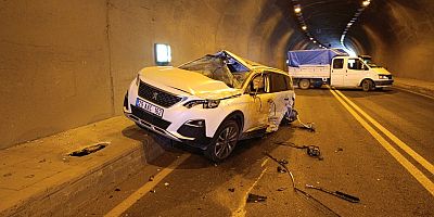 Gümüşhane’de yarım saat arayla meydana gelen iki kazada 1 kişi öldü, 3 kişi yaralandı