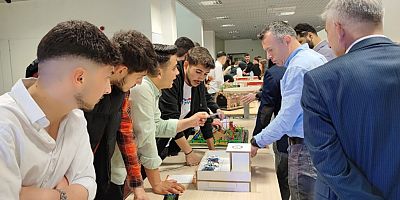 Gümüşhane Meslek Yüksekokulu’nda teknoloji şenliği