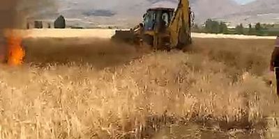 Gümüşhane’nin Kelkit ilçesinde anız yangını