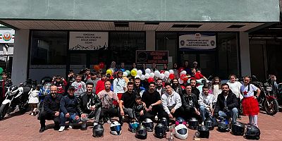 Gümüşhane Racing Motosiklet Kulübü çocukları sevindirdi