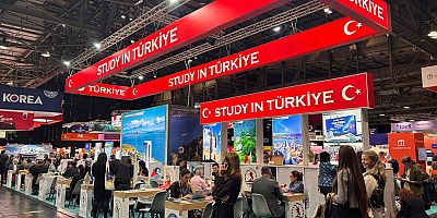 Gümüşhane Üniversitesi, Avrupa’nın ve dünyanın farklı ülkelerinden yükseköğretim kurumlarını bir araya getiren European Association for International Education (EAIE2026) Fuarı’na ilk kez katıldı.