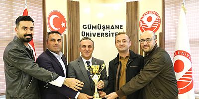 Gümüşhane Üniversitesi Masa Tenisinde İl Birincisi Oldu!