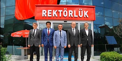 Gümüşhane Üniversitesi Rektörü'ne KTÜ’den Tebrik Ziyareti