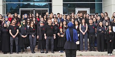 Gümüşhane Üniversitesinde siyahlı protesto!