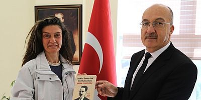 Gümüşhaneli Yazardan Rektör Zeybek