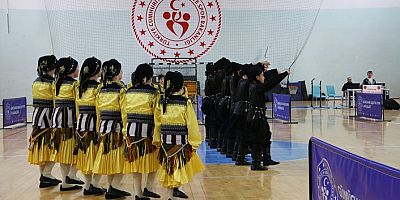 Halk oyunları yarışmaları yapıldı