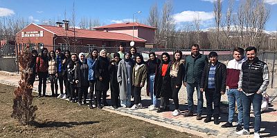 Harçlıklarıyla Sevimli Dostlarına Yardımcı Oldular