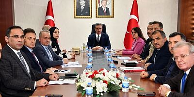 Hayvanları Koruma Kurulu Toplantısına başkanlık yaptı.