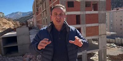 “Her köşesinden pis kokular geliyor”