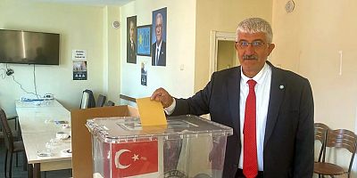 İYİ Parti Kelkit’te Tulgar Yeniden Başkan Seçildi