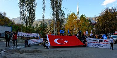 İzci ve dağcılar 100. yılı Zigana’da kutladı