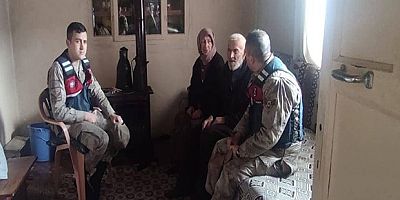 JANDARMA YAŞLILARI YALNIZ BIRAKMIYOR
