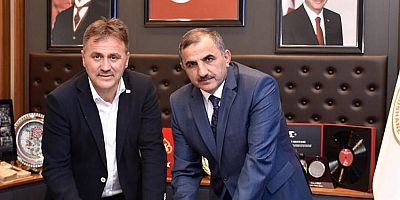 Karşıyaka Tabiat Parkı’nda İmzalar Atıldı