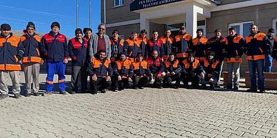 Kelkit Belediyesinden Temizlik Personeline İş Elbisesi