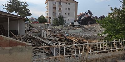 KELKİT’E 7 AİLE HEKİMLİĞİ BİRİMLİ SAĞLIK MERKEZİ VE 112 İSTASYONU KAZANDIRILIYOR