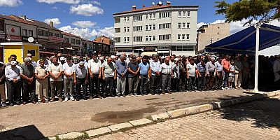 Kelkit'te İsmail Haniye İçin Gıyabi Cenaze Namazı Kılındı