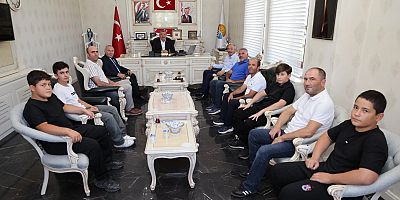 Kelkit’te LGS Gururu: Şampiyon Öğrenciler Ödüllendirildi