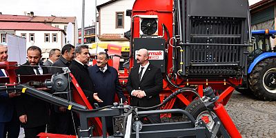 Kelkit’te tarım makineleri dağıtım töreni yapıldı