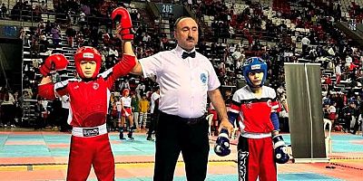 “Kick Boks Türkiye Şampiyonasında Gümüşhane’ye 3 Madalya