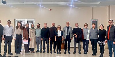 Kongrede Emeği Geçenlere Teşekkür Belgesi Verildi