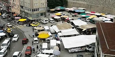 Kürtün’de Hizmet İsyanı: “23 Yıldır Aynı Yol Bitmedi”