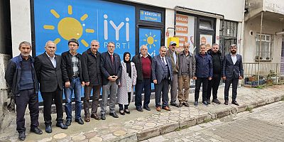 Kürtün İyi Partide Metin Özkan Güven Tazeledi