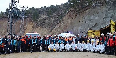 Maden ocağındaki göçük tatbikatı gerçeği aratmadı