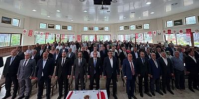 MHP Kürtün İlçe Kongresi Yapıldı: Bekir Kumaş Yeniden Başkan Seçildi
