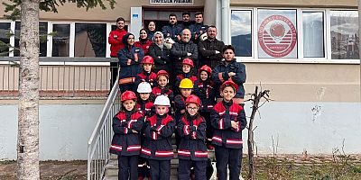 Minik İtfaiyeciler Kürtün MYO’da unutulmaz bir gün yaşadı