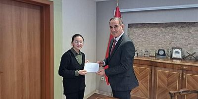 Öğrenciler, Şiiri En Güzel Okuyan Olmak İçin Yarıştı