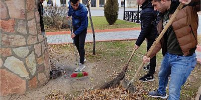 Öğrencileri Çevre Bilinciyle Fark Yarattı