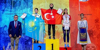 Öğrencilerimiz Dünya Şampiyonada  Birincilik ile Döndü