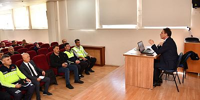 Öğrencilerin Güvenli Yolculuğu İçin Bilgilendirme Toplantısı Yapıldı