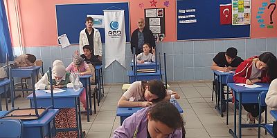 Ortaokul öğrencileri arasında Siyer-i Nebi yarışması yapıldı