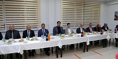 Özel İdare’nin iftarında buluştular