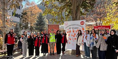 Psikoloji Öğrencileri “Kadına Yönelik Şiddete DUR” Etkinliğinde Sahadaydılar