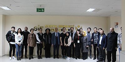 Rektör Kampüs FM’e Konuk Oldu