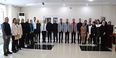 Rektör Personeliyle Bir Araya Geldi