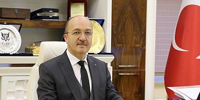 Rektör Zeybek