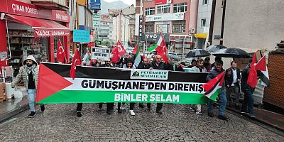 Sağanak Yağmura Aldırmadan 'Gazze' İçin Yürüdüler