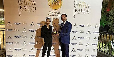 Semercioğlu Ödülünü Aldı